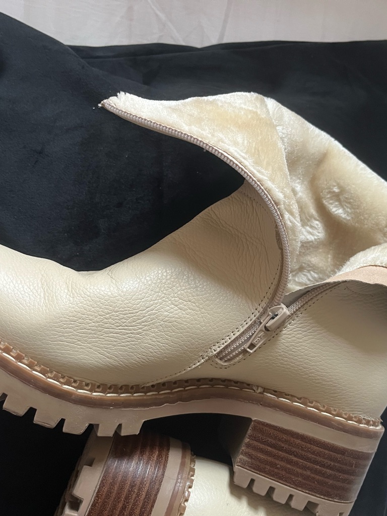 Women's Cream Zip-Front Leather Ankle Boots